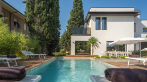 MAREA 8, Emma Villas Scacciano